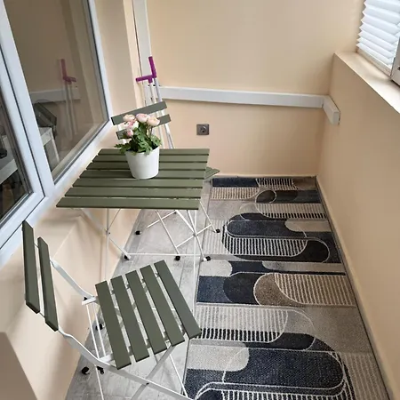 Cozy Spacious In Apartament