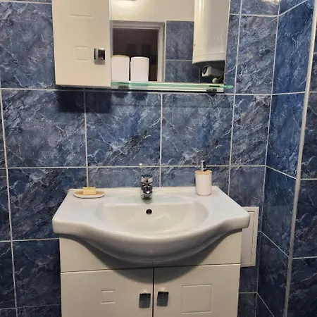 Cozy Spacious In Daire Varna